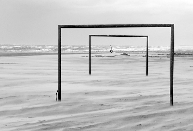 孙兴慜肩负 孙兴慜肩负